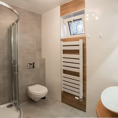 Ewa Goscinne * Устронь