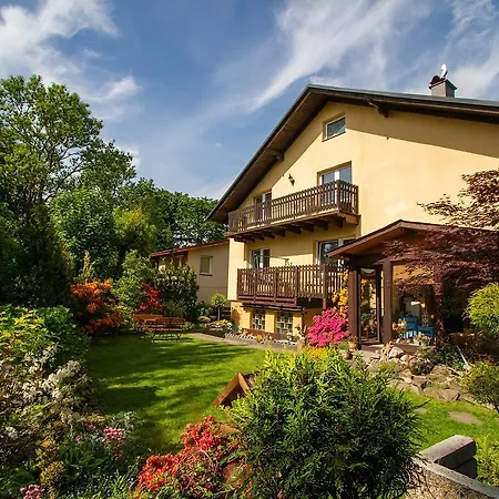 Ewa Goscinne * Устронь