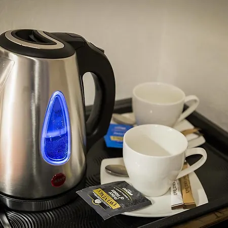 Ewa Quarto em Acomodações Particulares *