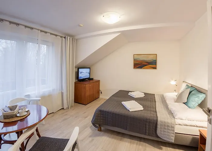 Ewa * אוסטראון