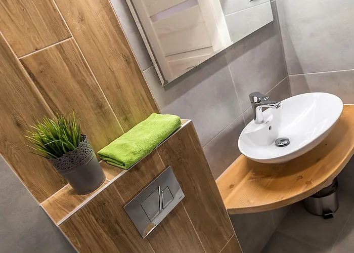 Ewa אוסטראון